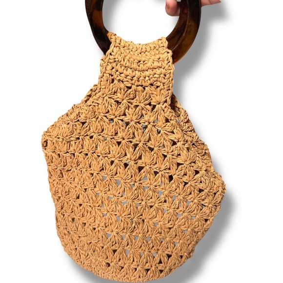 Zara Tan Crochet macrame style Tote with Wooden Handles boho - Picture 1 of 5